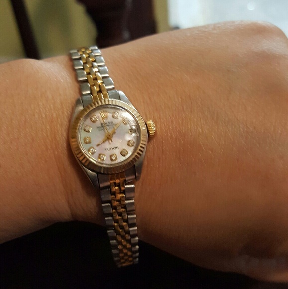 100% Auth. ladies Rolex - Picture 6 of 7